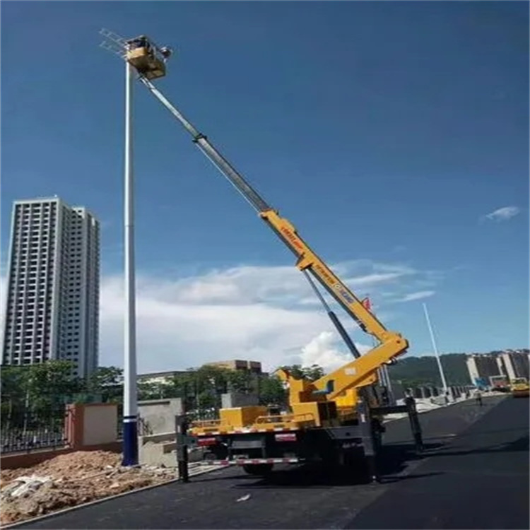 徐州贾汪维修路灯的曲臂升降车出租