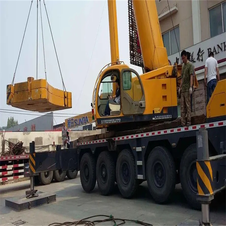 徐州贾汪当地吊车出租|机器吊装|75吨|工厂搬迁服务